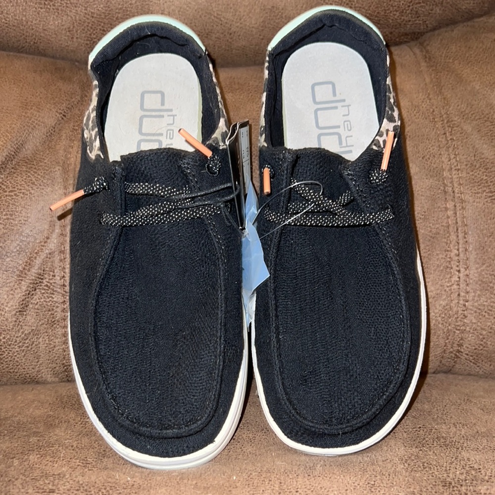 NWT!! Slip on- Wendy Rise Funk Black- Womens heydude size 7